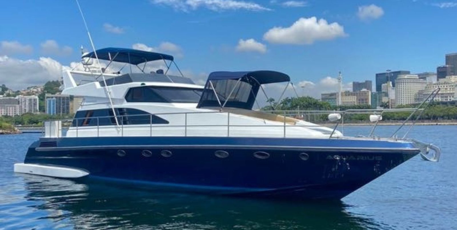 Aquarius Aluguel de Lanchas e Iates Love Boat Rio de Janeiro RJ
