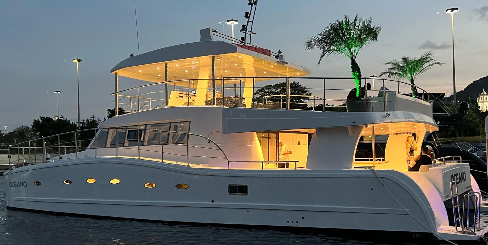 Catamarã Oceano Aluguel de Lanchas e Iates Love Boat Rio de Janeiro RJ
