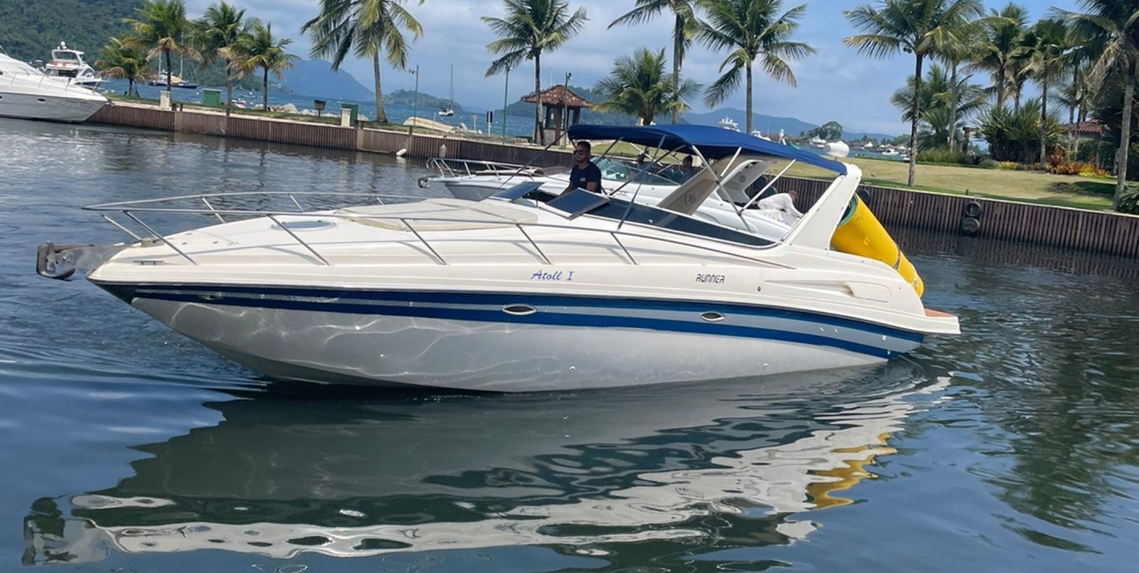 Runner 36 Pés Aluguel de Lanchas e Iates Love Boat Rio de Janeiro RJ