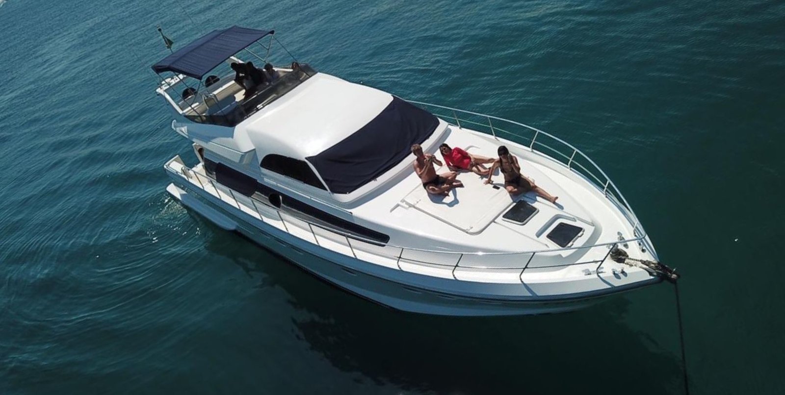 Tecnema 65 Pés Aluguel de Lanchas e Iates Love Boat Rio de Janeiro RJ